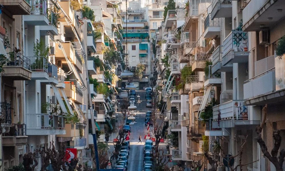 Εξάρχεια: Γυναίκα βρέθηκε νεκρή - Ο σύντροφός της ειδοποίησε την αστυνομία